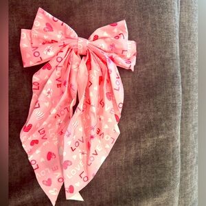 Double bow with large tail bow on barrette closure- Pink Candy Hearts